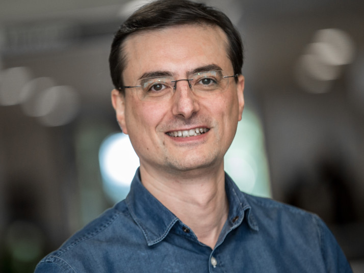 Il prof. Paolo Perego, responsabile scientifico dell'Osservatorio. Foto: unibz